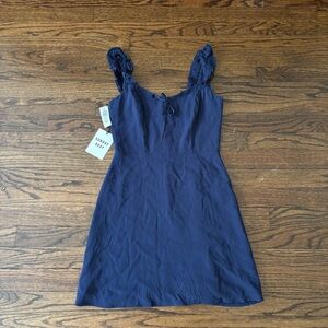 NWT Aritzia Sunday Best Navy Classic Ruffle Sleeve Zipper Dress